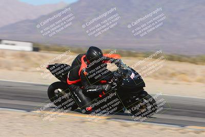 media/Jan-18-2024-Racers Edge (Thu) [[008952c709]]/B Group/Session 2 (Turn 15 Inside)/